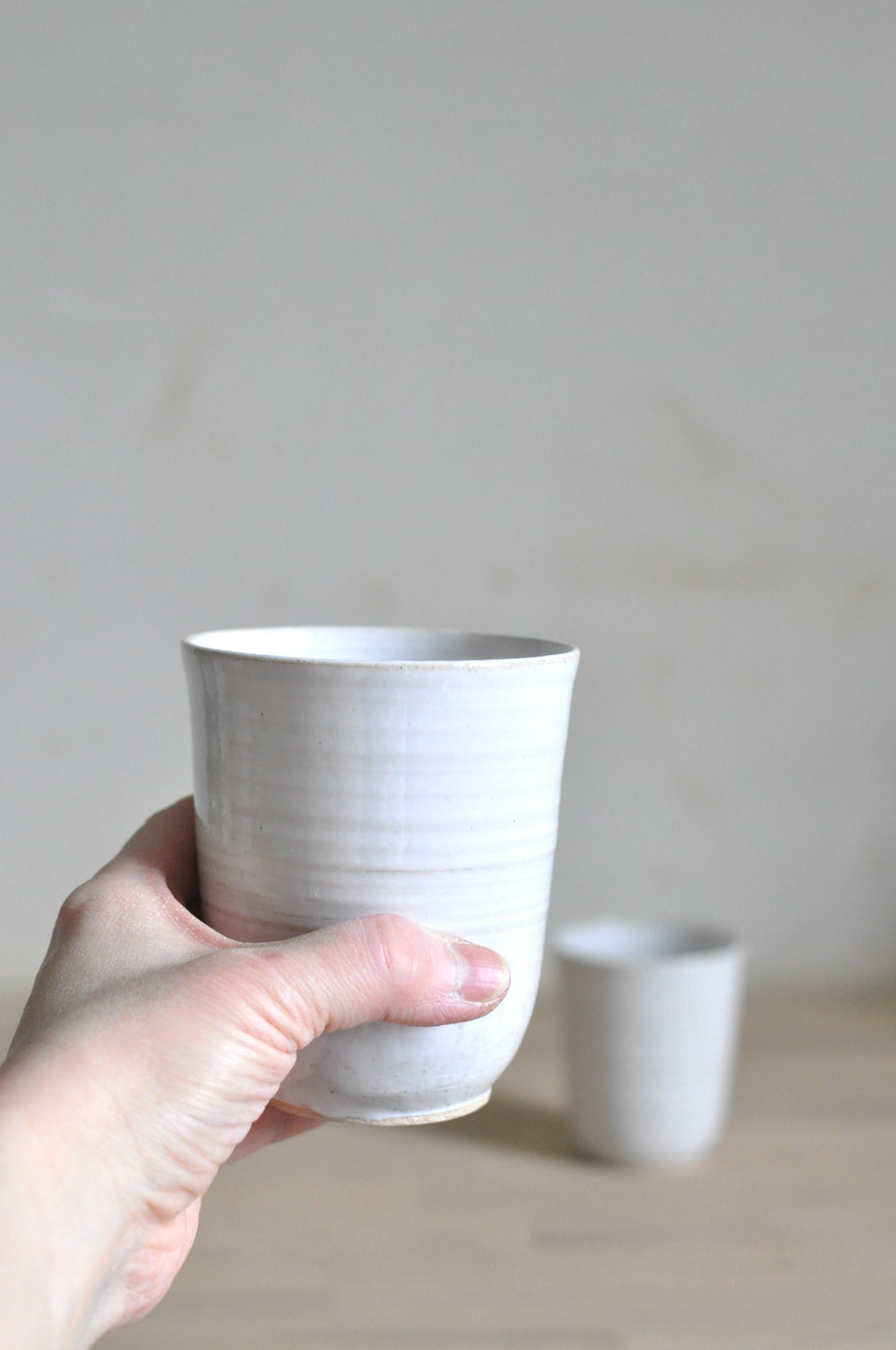 Korkea korvaton muki, white