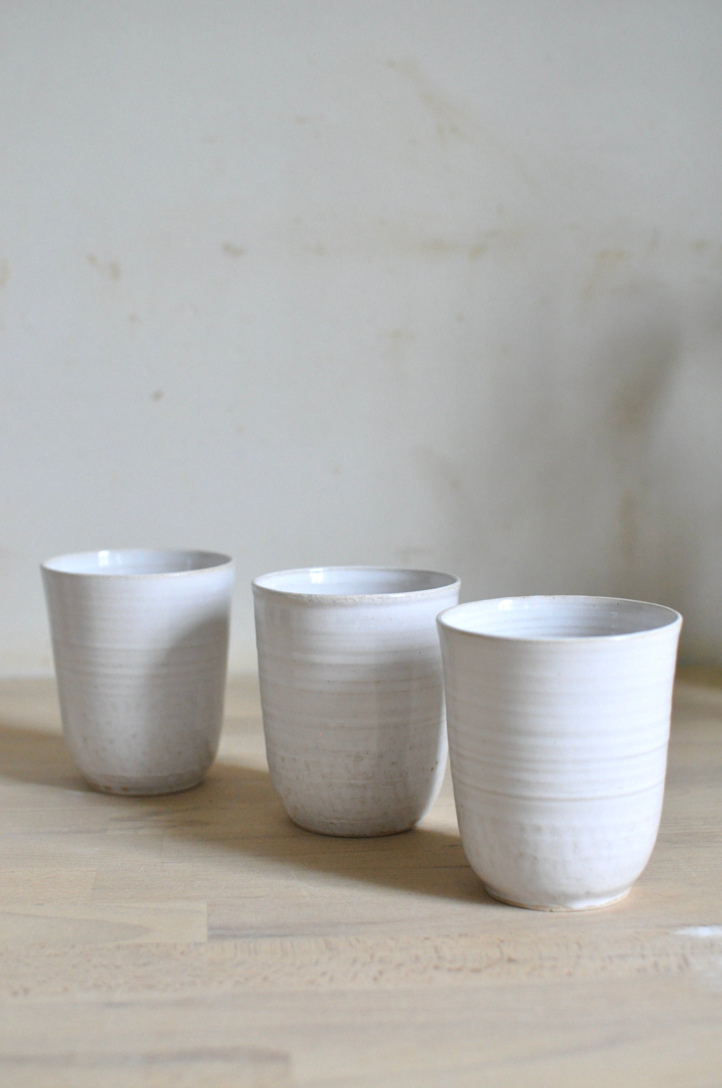 Korkea korvaton muki, white