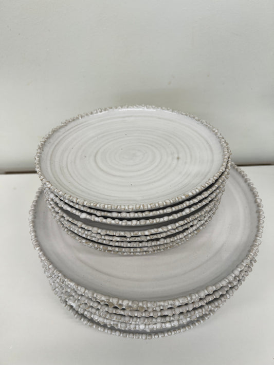 Helmilautanen 18cm / Pearl plates 18 cm